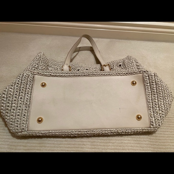 Dolce and Gabanna off white crochet tote - Picture 5 of 7